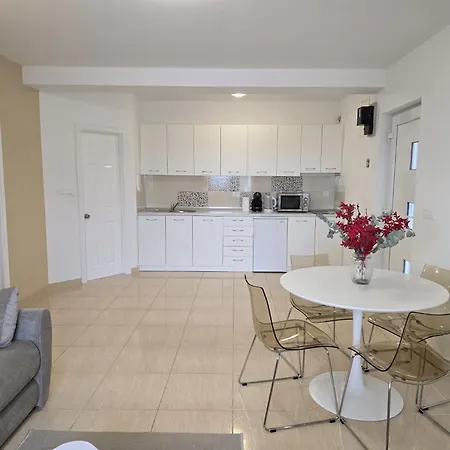 Apartment Pavlinovic *
