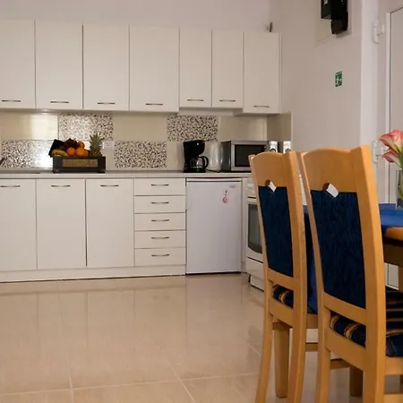 Apartment Pavlinovic *