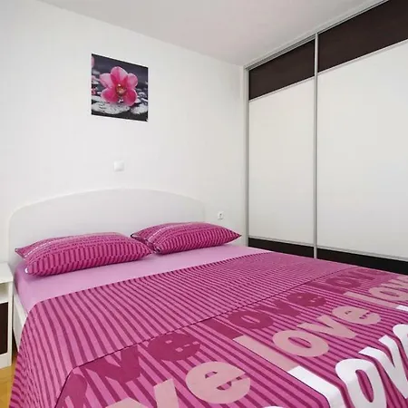 Apartment Pavlinovic