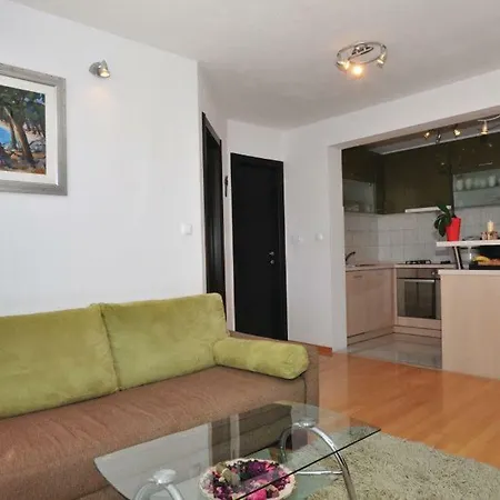 Pavlinovic Apartment