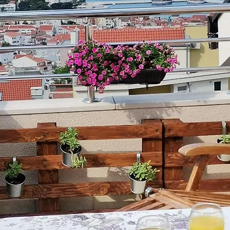 Pavlinovic * Makarska