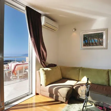 Pavlinovic Apartamento *