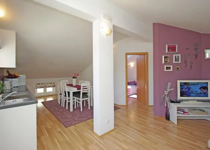 Pavlinovic Appartement *